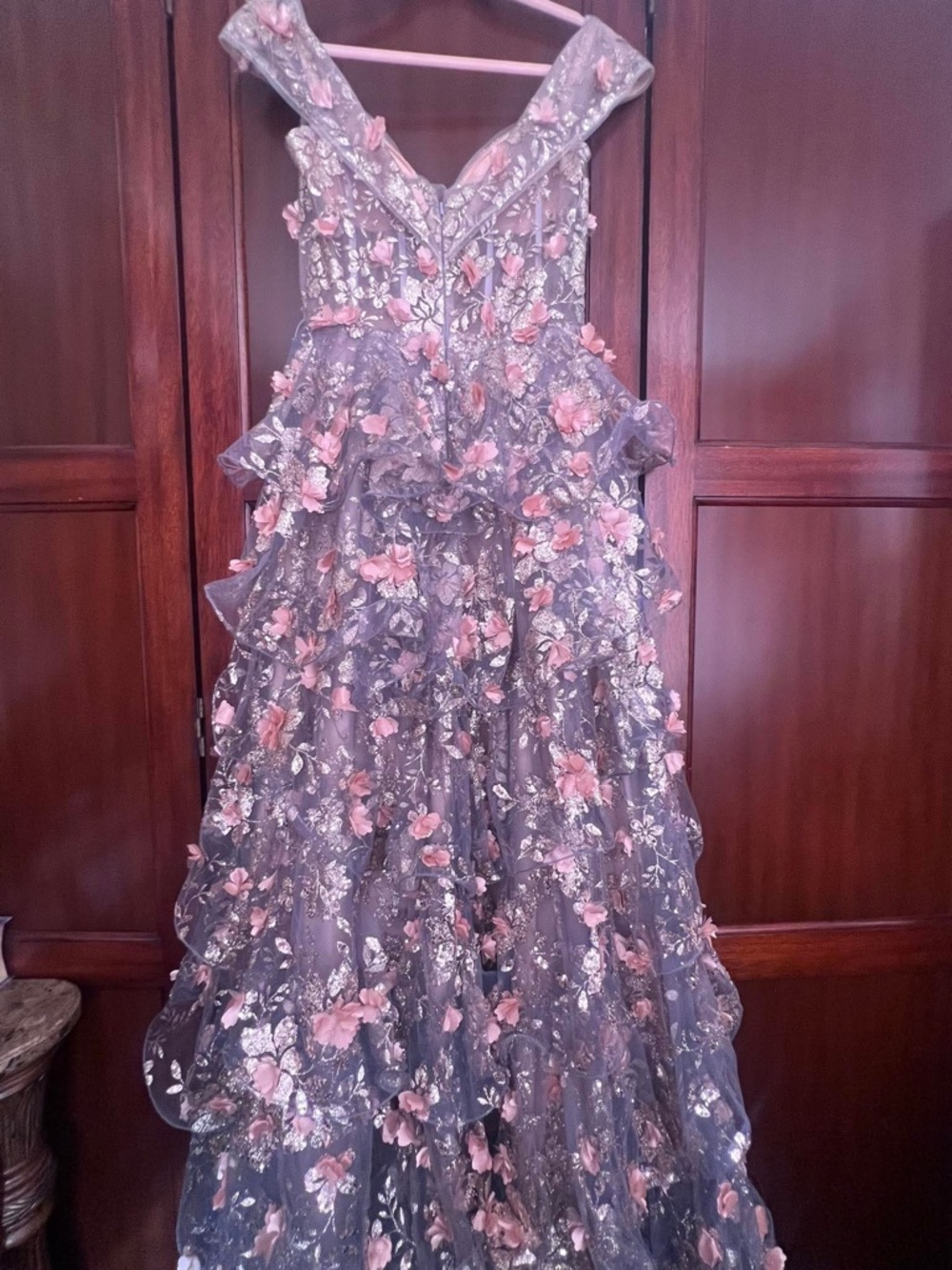 Size 6 Ladevine CC5299 - 3D
Floral Embellished Off-Shoulder
Ball Gown - Picture 5 of 5